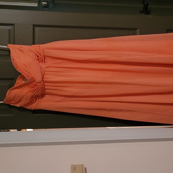 David's Bridal Bridesmaids or Prom Dress - Picture 1 of 4